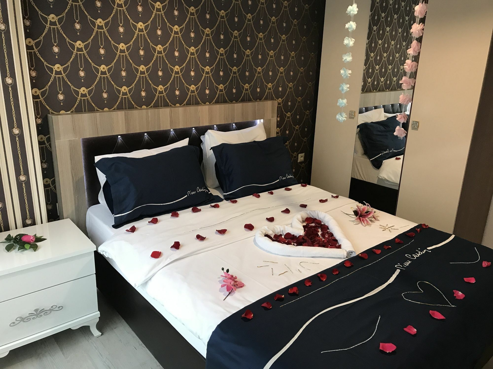 Central Vip Apartments ترابزون المظهر الخارجي الصورة